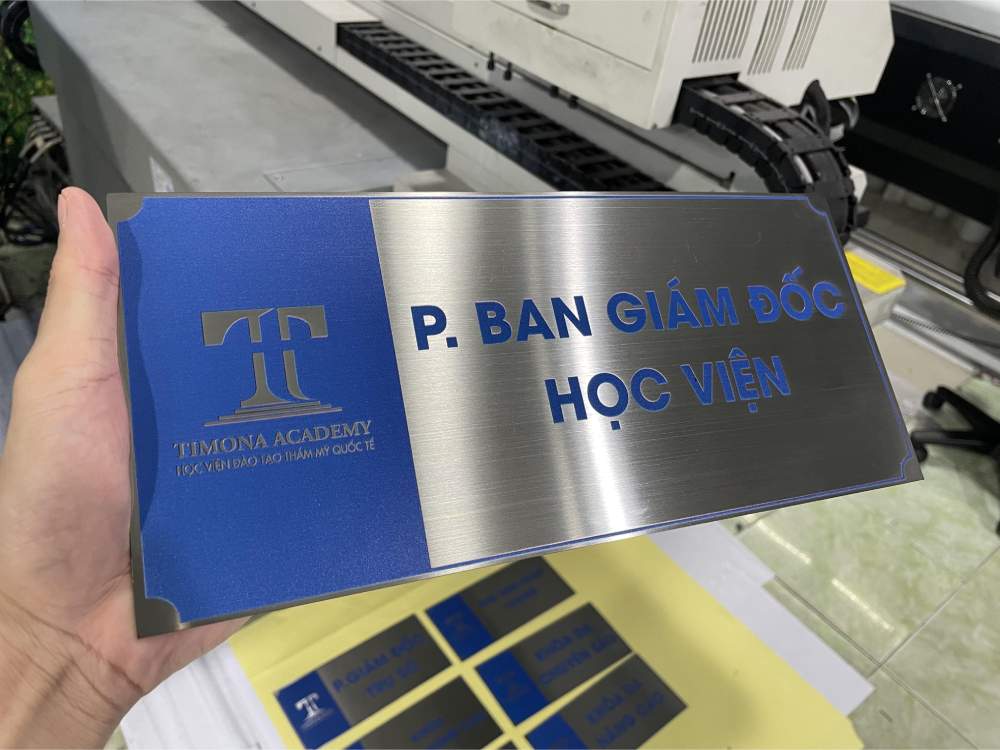 Inox In UV